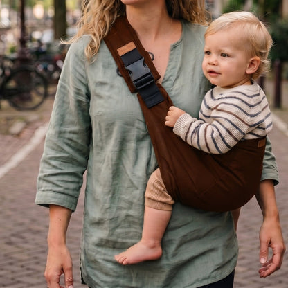 Handen Vrij in 10 Seconden — Kinderschat Schouderdrager | Babydrager voor Thuis en Onderweg | Geschikt van 4,5 kg tot 20 kg